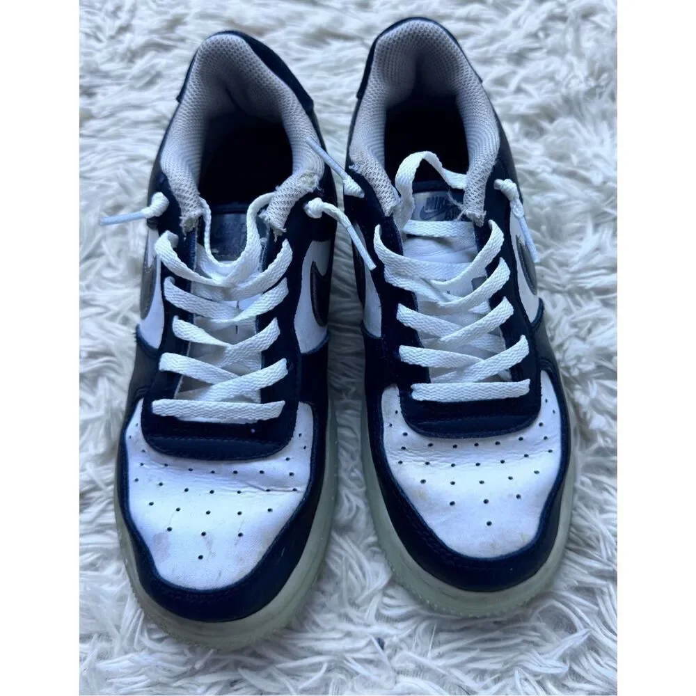 Nike boys black
